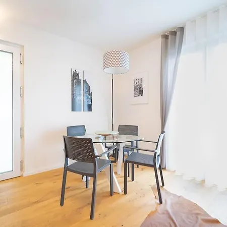 Swiss Blue Residence-lake View Apartment *